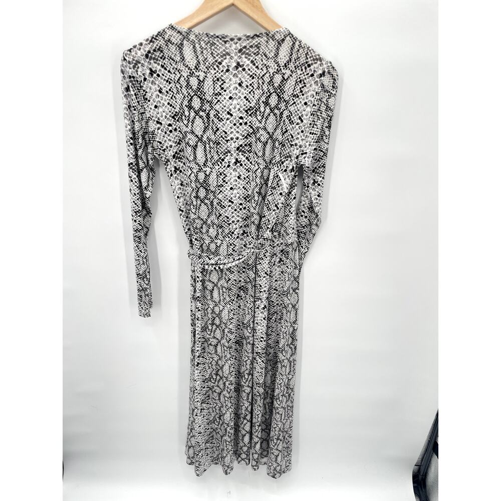 GOOD AMERICAN NWT The Runaround Animal Print Long Sleeve Wrap Dress // XS - Picture 12 of 15